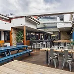 The Lakes Hotel, Rosebery