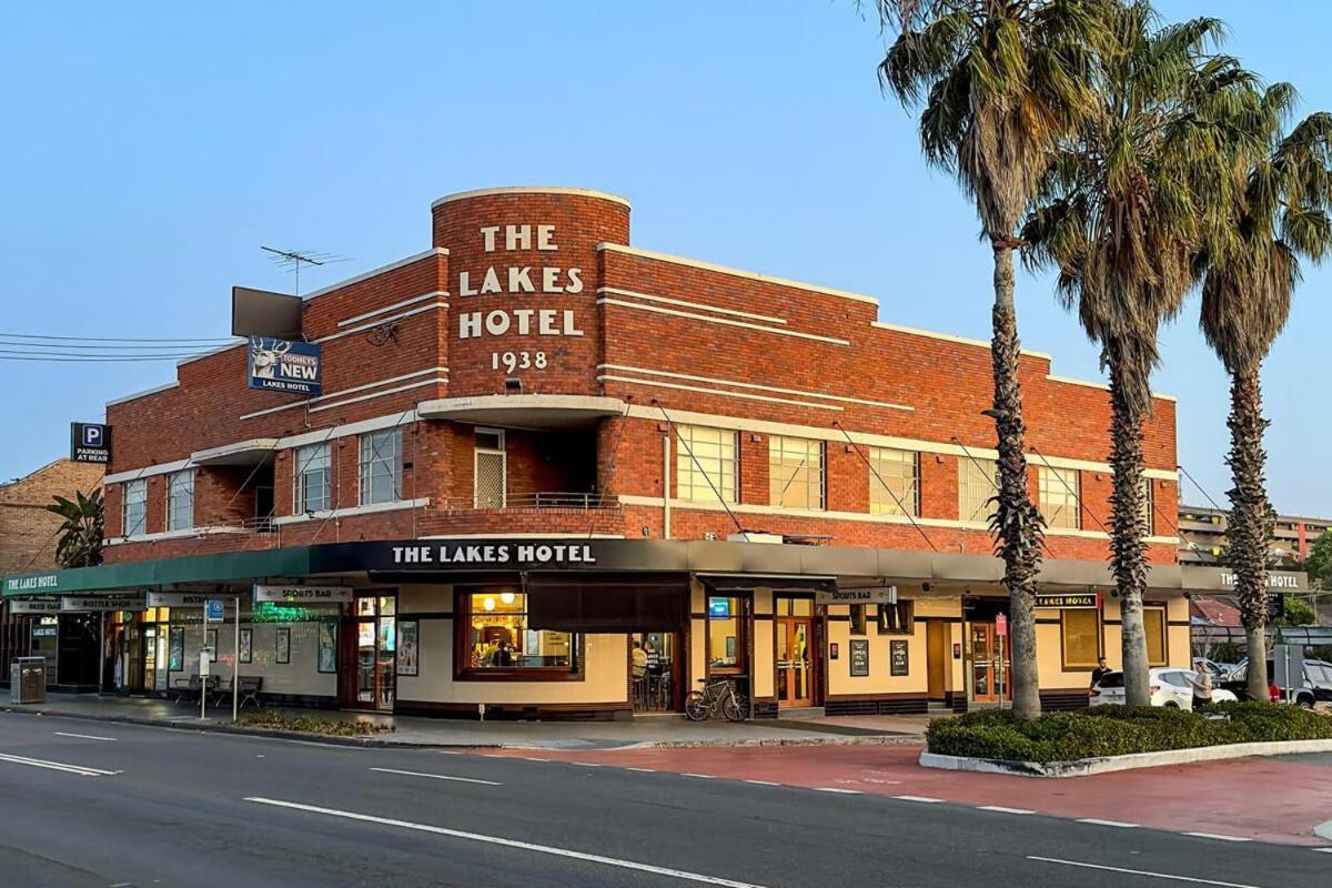 The Lakes Hotel, Rosebery 4*