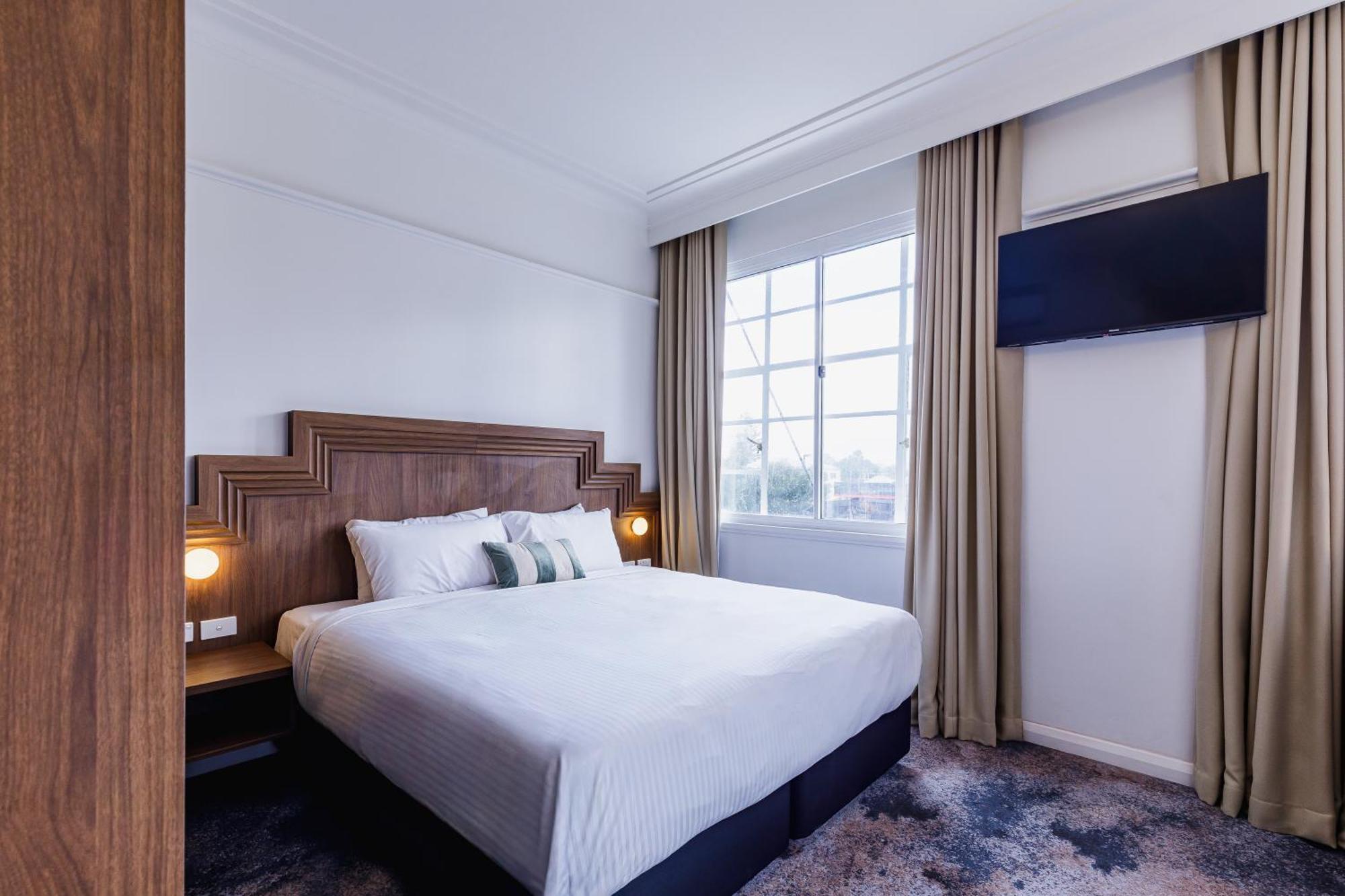 Hotel The Lakes Hotel, Rosebery